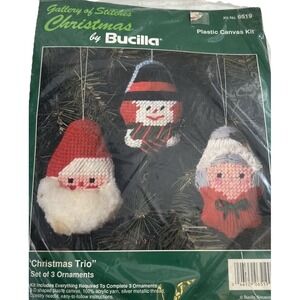 Bucilla Christmas Trio Ornament Kit 3 Decoration Plastic Yarn Santa 6519